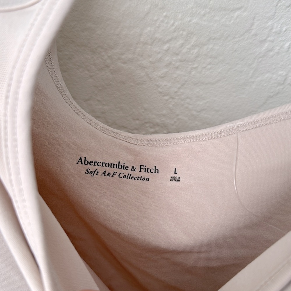 A&F - Seamless One Shoulder Bodysuit - Picture 9 of 9